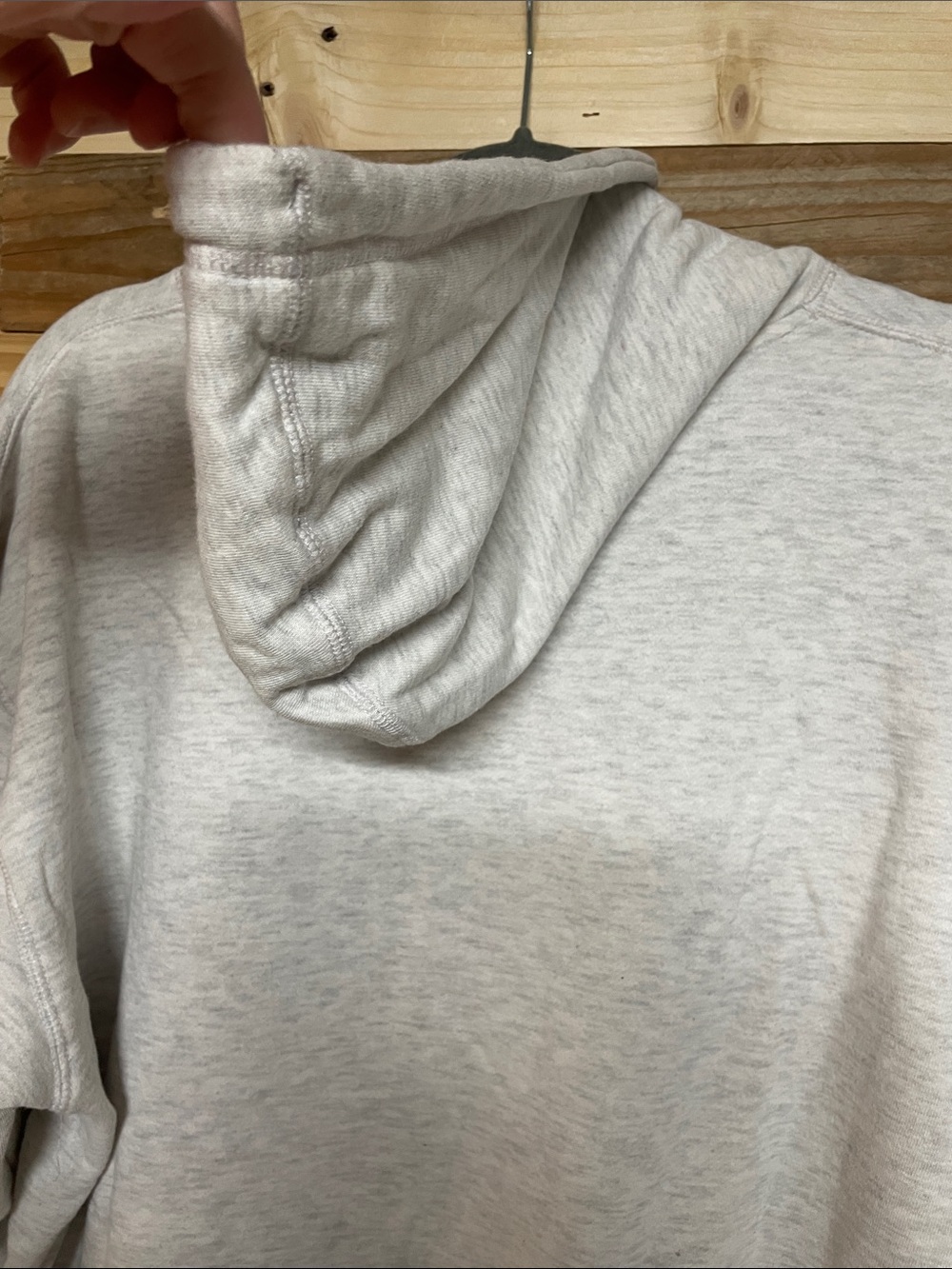 NHL size XL White and Gray Heather Chicago Blackhawks Soft Sweatshirt Hoodie - Picture 9 of 10